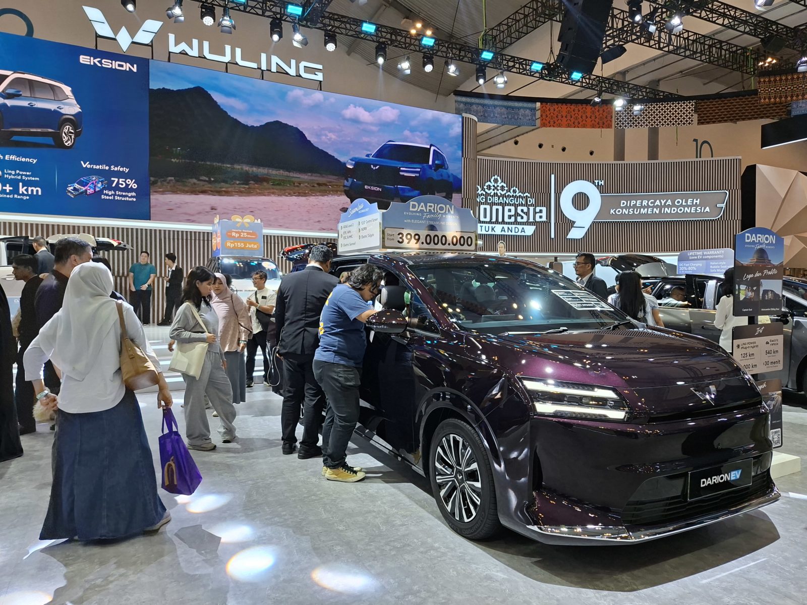 Image Wuling Berhasil Membukukan 3.290 SPK dan Meraih 2 Penghargaan Selama GIIAS 2026