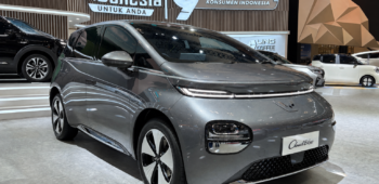 Image Wuling Introduces the New Cloud EV SE as a New Variant of Its Medium Hatchback EV