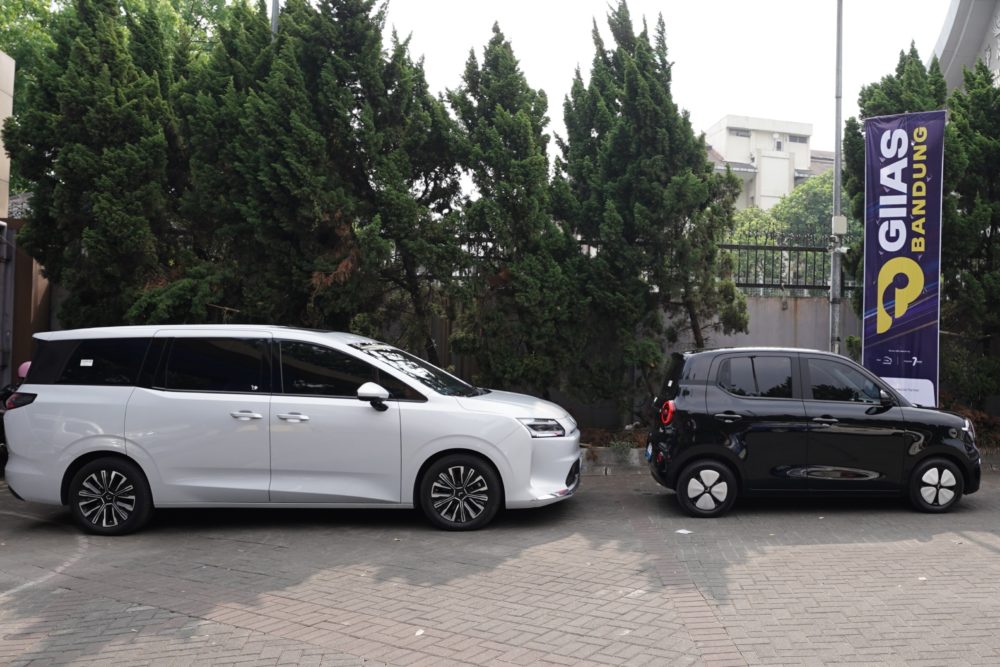 Selain Aira ev masyarakat Bandung juga dapat mencoba secara langsung mengendarai Darion EV dan Eksion EV di area test drive 1000x667