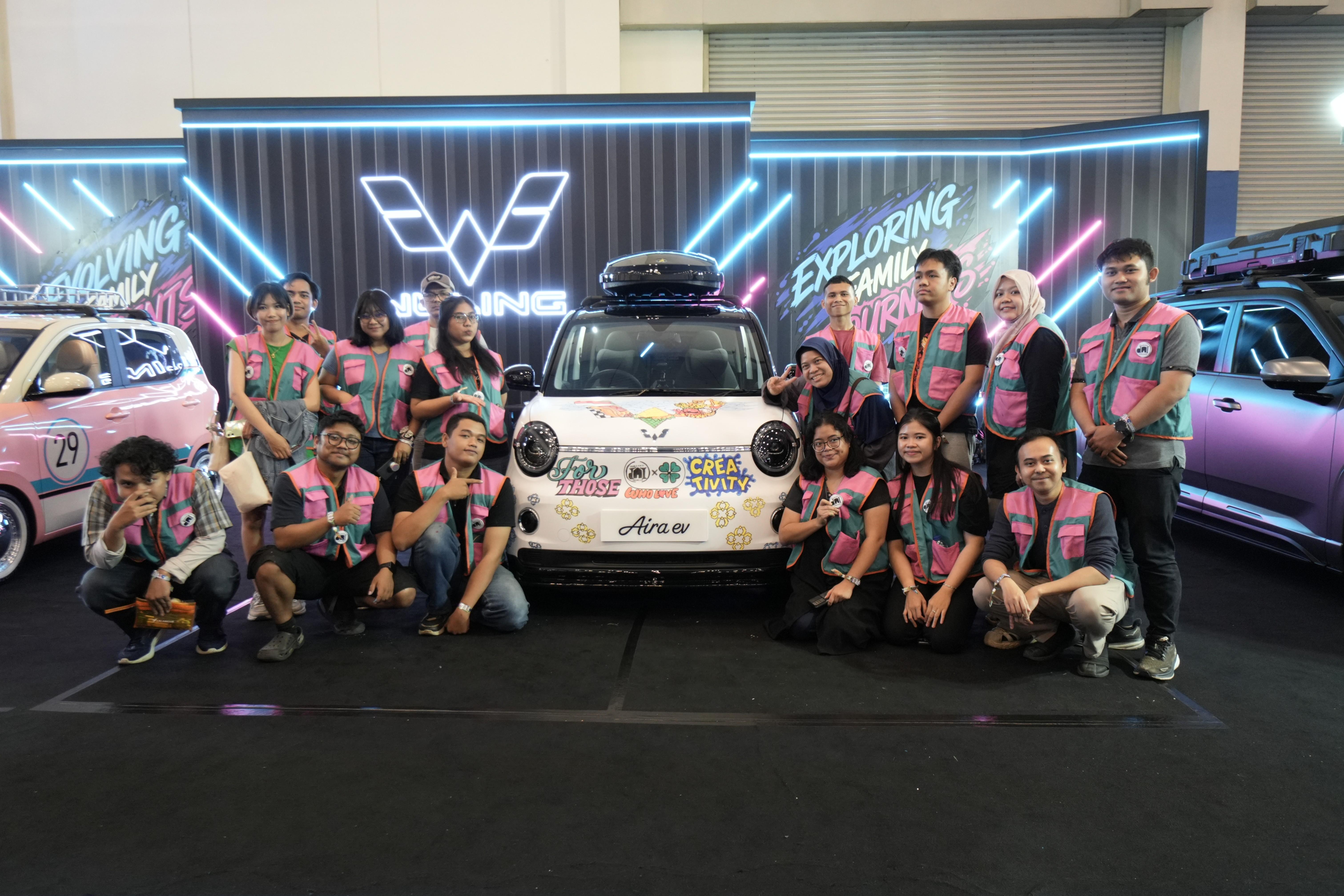 Image Wuling Aira ev Jadi Kanvas Kreativitas Ilustrator Lokal di IMX 2026